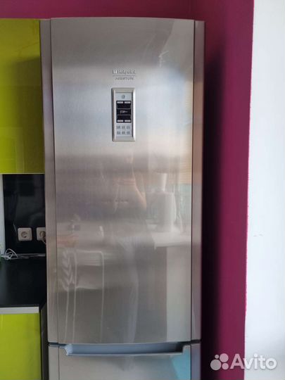 Холодильник hotpoint ariston бу