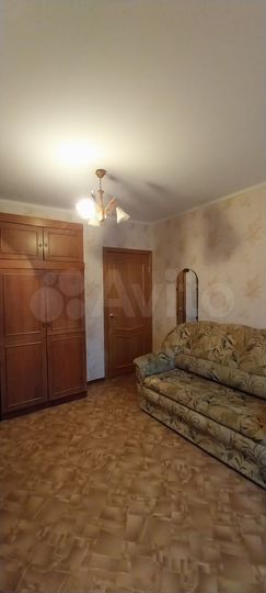 Комната 15 м² в 3-к., 4/5 эт.