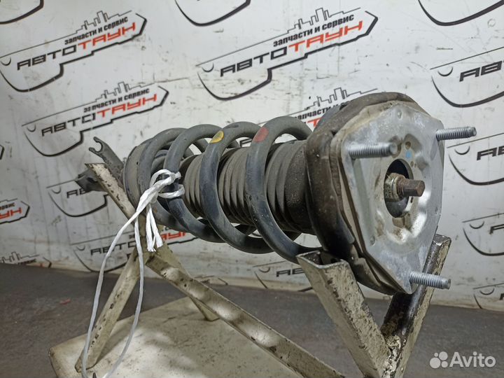 Стойка ходовки nissan infiniti mitsubishi cima fuga proudia Q70 BKY51 BY51 HGY51 HY51 KY51 Y51 перед