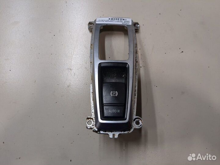 Кнопка стояночного тормоза BMW X6 E71, 2010