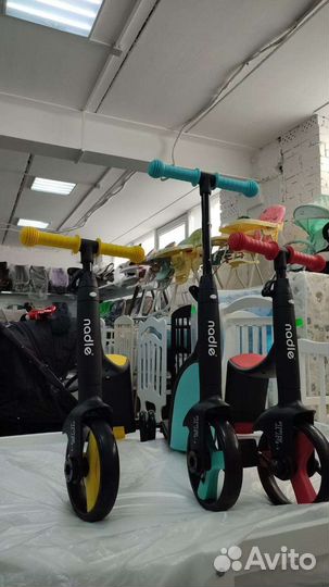 Велосипед, самокат, беговел 3в1