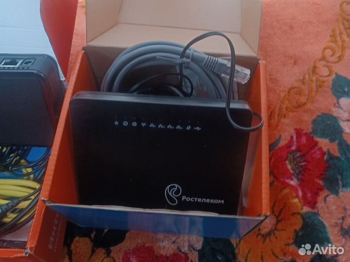 TV приставка и wi-fi роутер Ростелеком