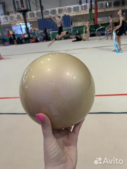 Мяч sasaki 18.5 для художественной гимнастики