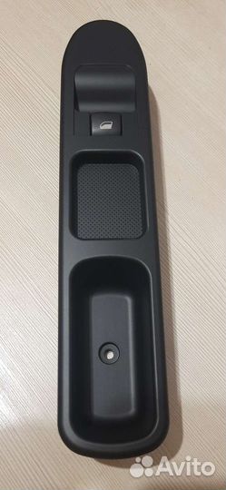 Блок управления стеклоподъемником Peugeot 207