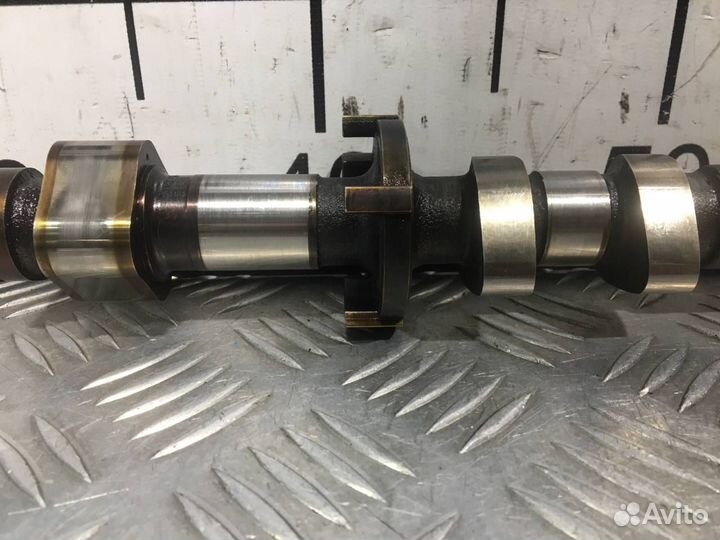 Б/У Распредвал выпускной Ford Focus III#002