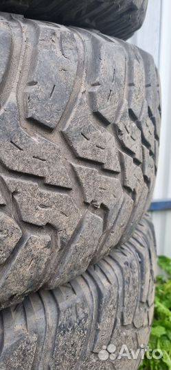 Cooper Discoverer STT 265/70 R17