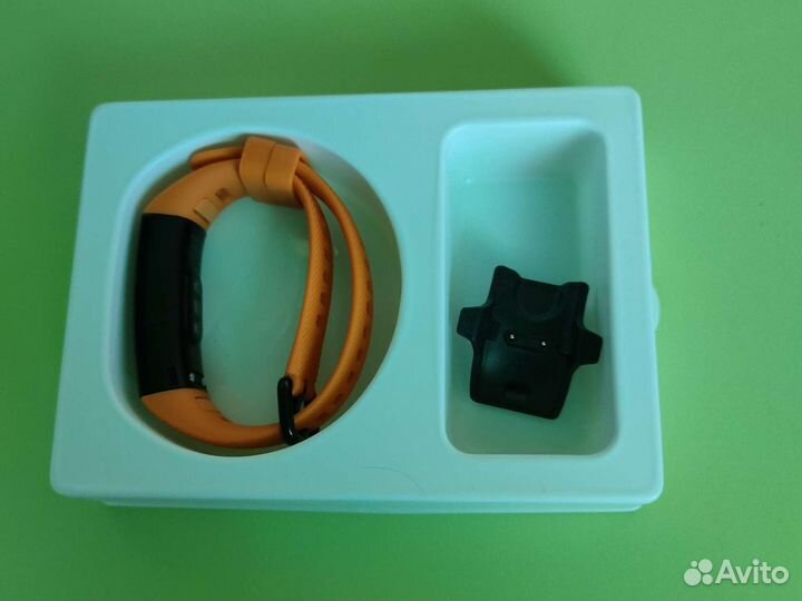 Фитнес браслет honor band 5
