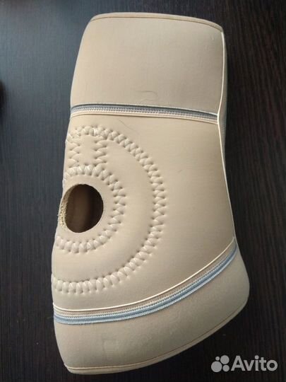 Бандаж на коленный сустав