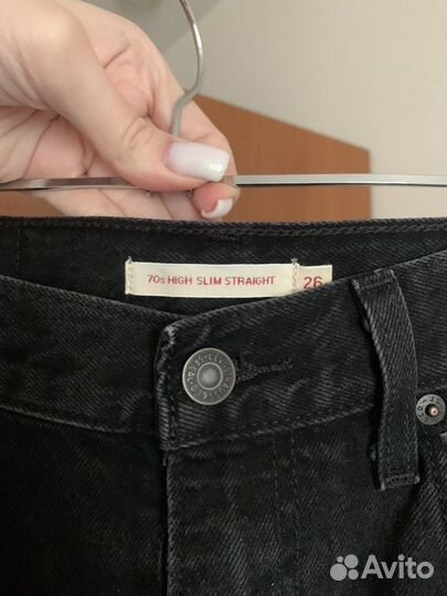 Джинсы Levis 70s high slim straight