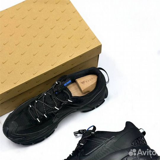 Кроссовки nike air zoom vomero 5