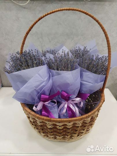 Букет из сухоцветов и лаванды