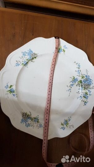 Блюдо и тарелка Кузнецова