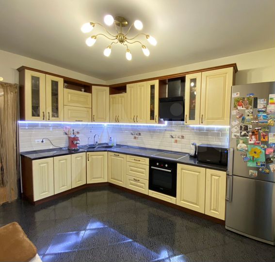 2-к. квартира, 66,9 м², 17/17 эт.