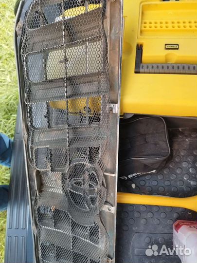 Решетка радиатора prado 120