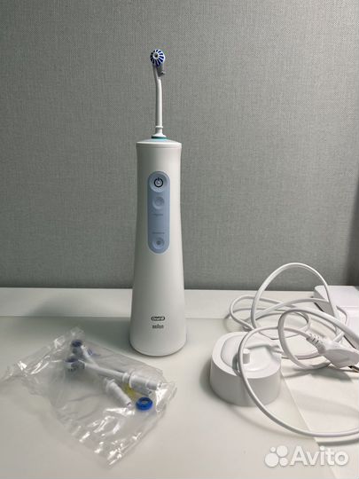 Ирригатор Oral-B Aquacare 4 Pro-Expert Braun