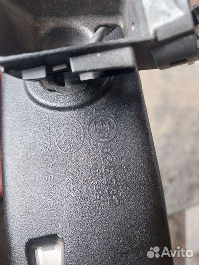 Зеркало заднего вида Ford