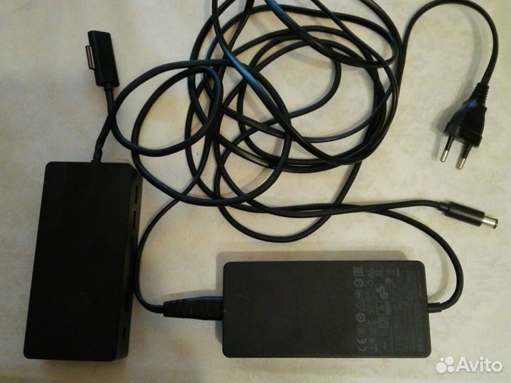 Док станция Microsoft Surface Dock 1661