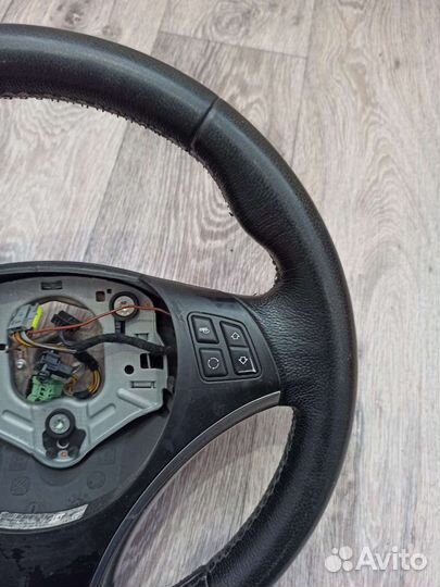 Спорт руль BMW E90/E92/E93/E81/E84/E87 без подушки