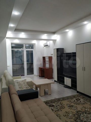 1-к. квартира, 57 м², 2/10 эт.