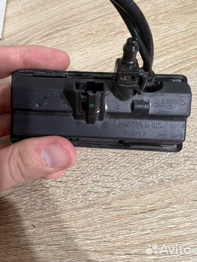 Камера заднего вида на Volkswagen Tiguan 2