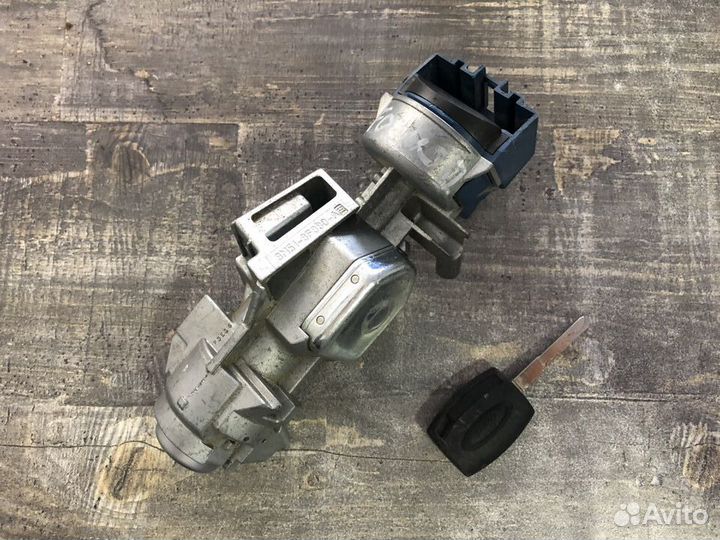 Замок зажигания Ford Focus 3