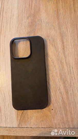 Чехол на iPhone 16 pro