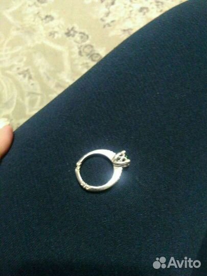 Серебряное кольцо
