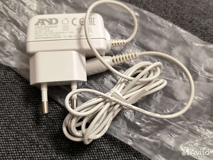 Зарядное устройство для тономера