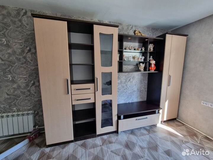 Стенка в гостиную со шкафом под тв бу