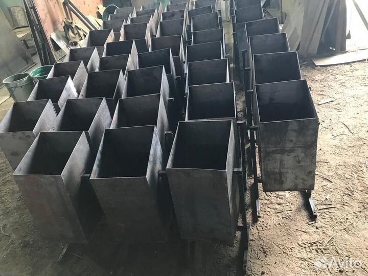 Металлическая урна тбо