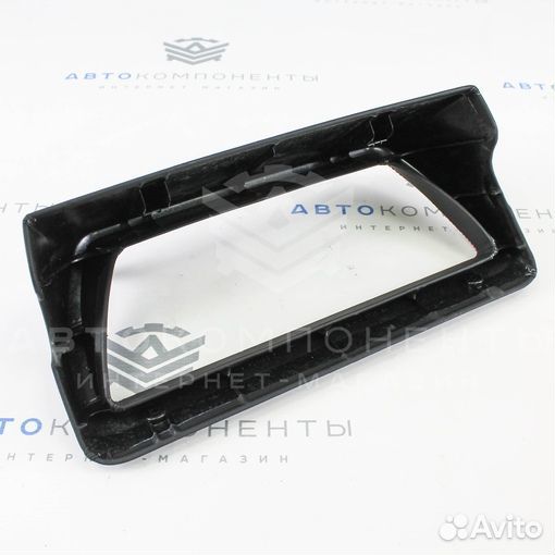 Облицовка комбинации приборов (в коже) Лада Нива 4