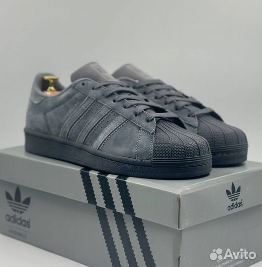 Кроссовки adidas superstar