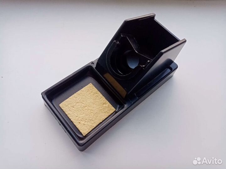 Подставка для паяльника карболитовая