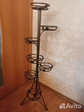 Стойка для цветов напольная металлическая