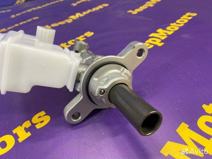 Главный тормозной цилиндр Toyota Camry ACV40 2azfe