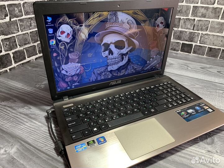 Игровой ноутбук Asus i5/8gb/2видеокарты