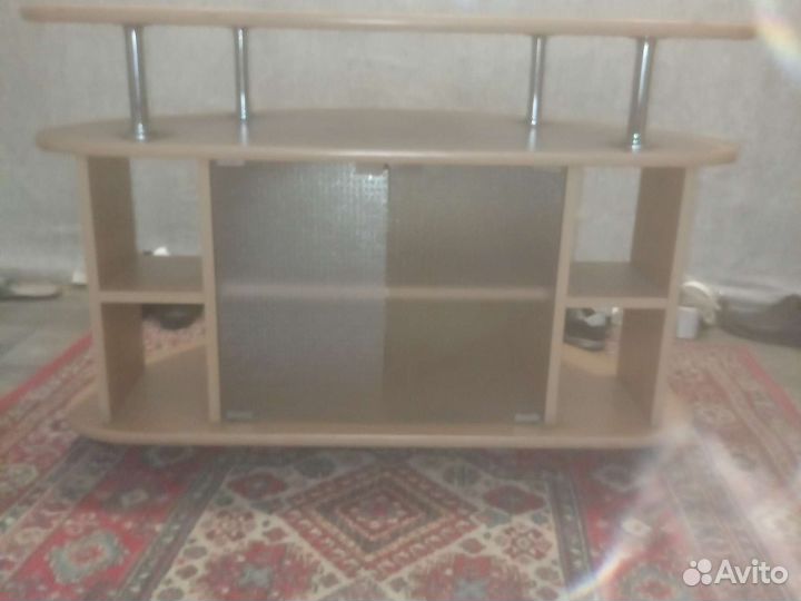 Тумба под телевизор