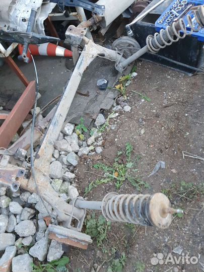 Задняя балка на golf 3