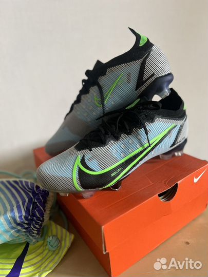 Футбольные бутсы nike mercurial