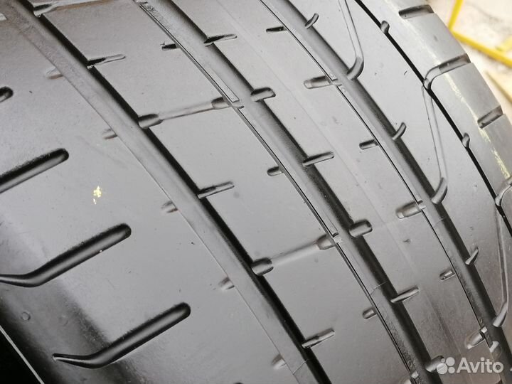 Pirelli P Zero 305/40 R20