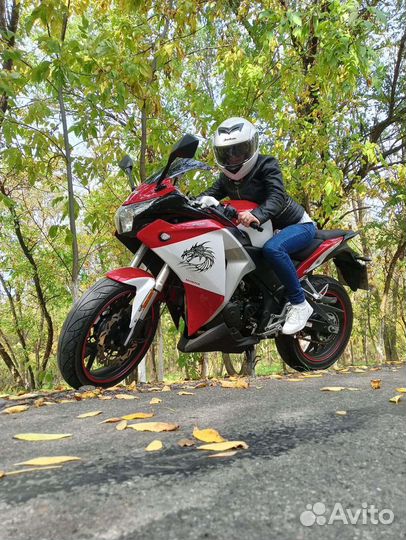 Мотоцикл для фотосессии