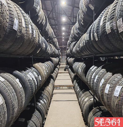 Goodyear EfficientGrip Performance 215/60 R17 93N