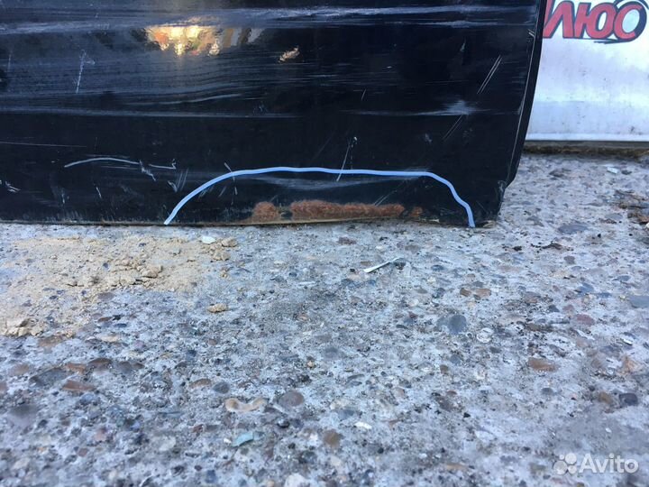 Дверь задняя правая Ssang Yong Rexton