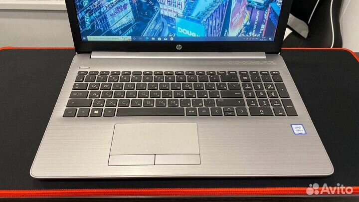 Ноутбук HP 250 G7 - core i3 - 8Gb - 256Gb SSD