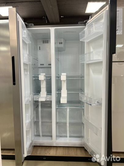 Холодильник Side by Side Бирюса SBS 587 I