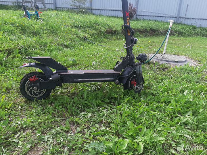 Самокат взрослый электрический бу