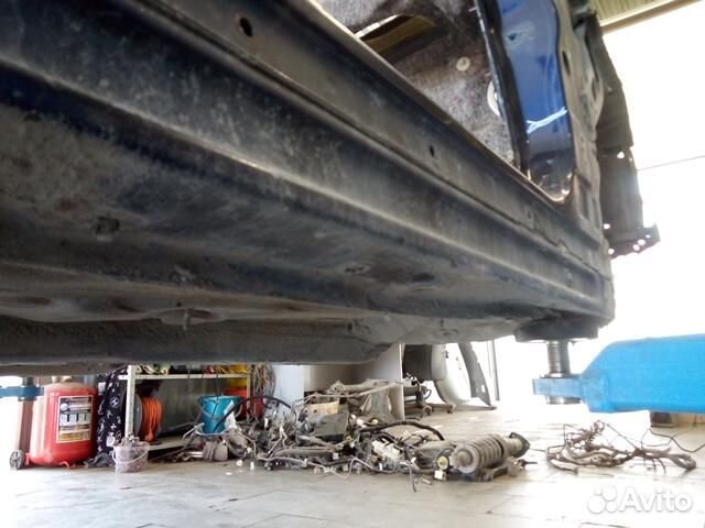 Порог правый со средней стойкой Lexus IS 250/350