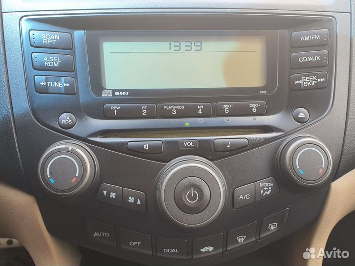 Штатная магнитола Аккорд 7