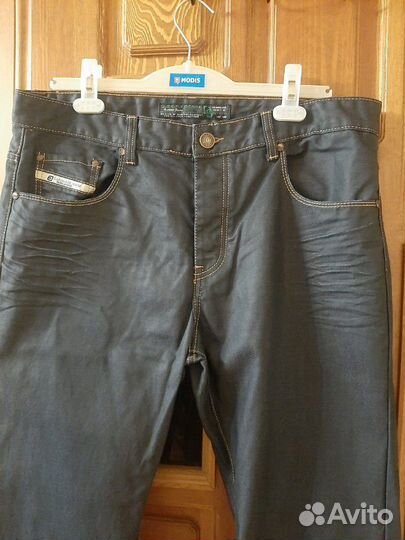 Джинсы мужские