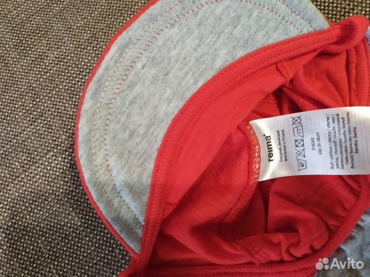 Reima новая шапочка, футболка пляжная-для бассейна